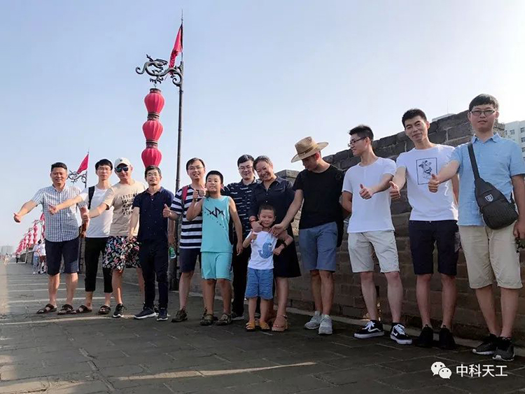 中科天工西安游02.jpg 中科天工西安游02.jpg